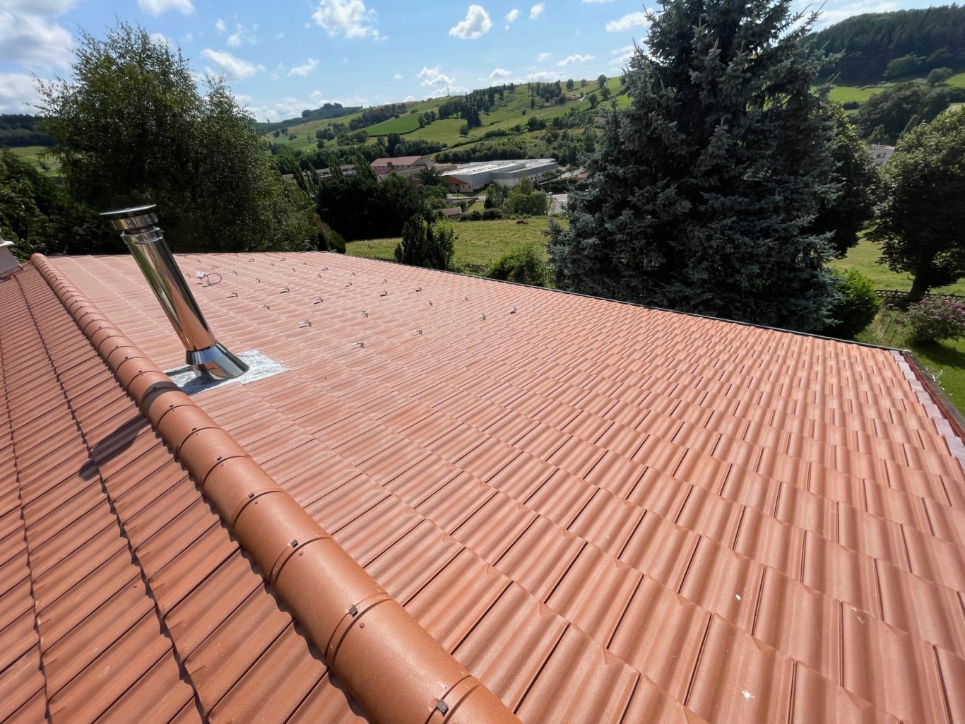 Couverture en tuiles Edilians Delta 10